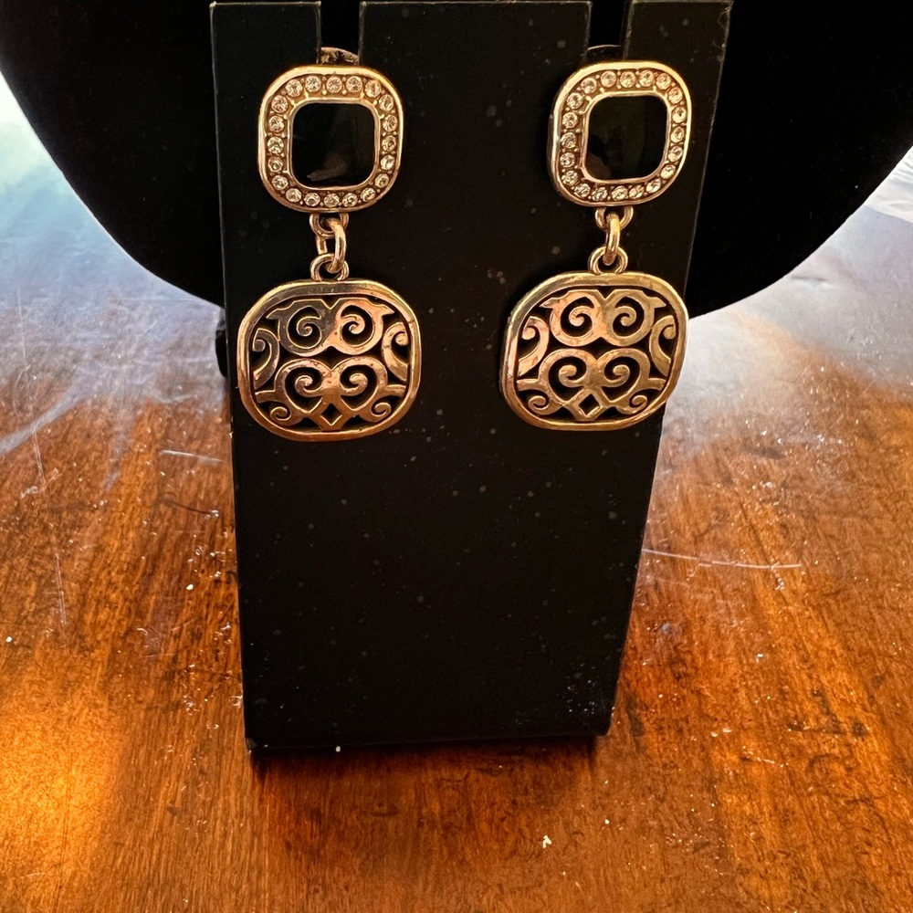 Elegant silver and Black Dangle Earrings